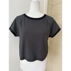 Wild Fable Women's Black Ribbed Short Sleeve Cropped T-Shirt Size L Casual